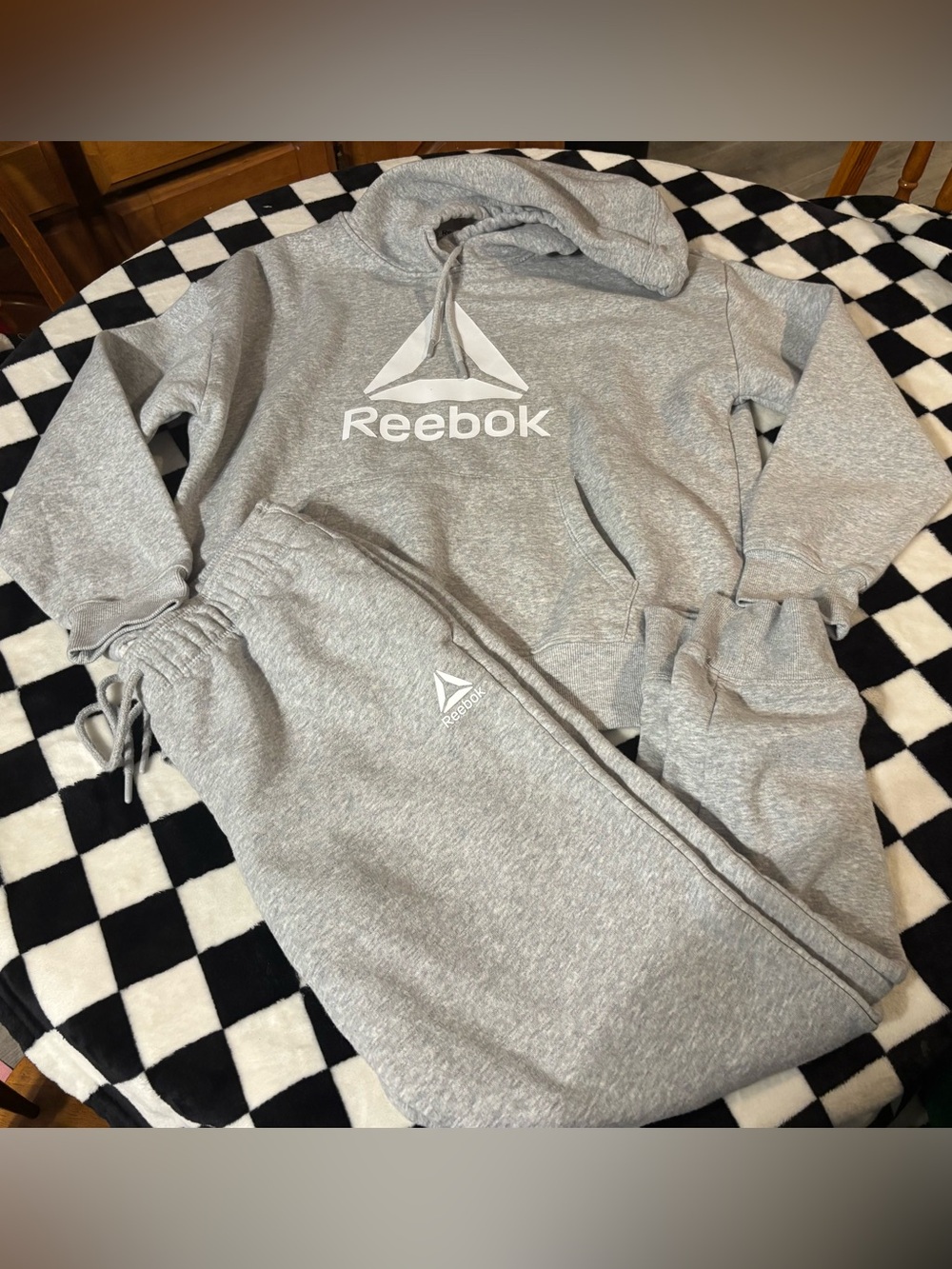 Ladies large Reebok track suit set